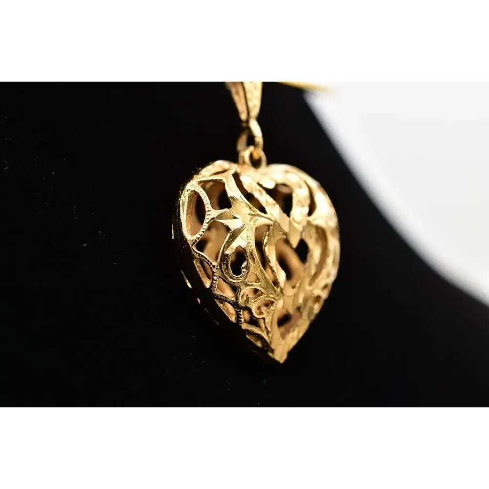 Vintage Collar Choker Necklace Filigree Heart Puffy Pendant Chunky 1980s BinA17